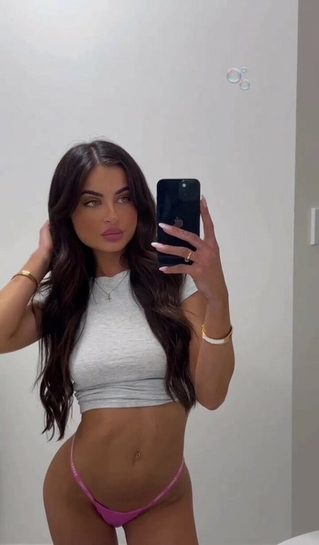 beautiful latina onlyfans sexy naked gallery