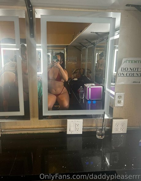 kendallknightt star nude gallery