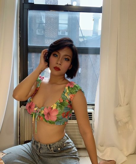 pacharita perfect model img