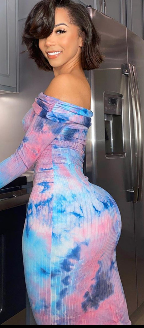 Brittany Renner free pornstar pictures