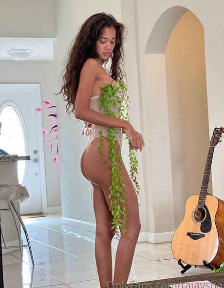 Tai Aysha star adult galleries