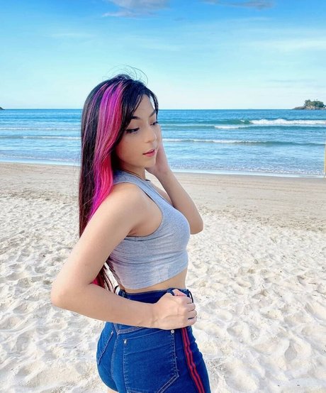 Jojotshy star top image