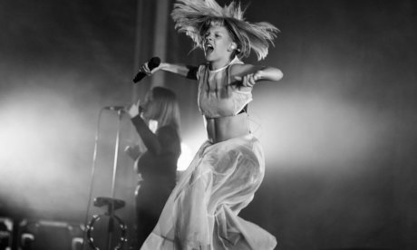 Aurora Aksnes sex model photo