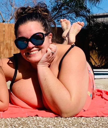 Jolene Mendez naked model image