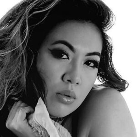 aiokilaci pornstar sexy images