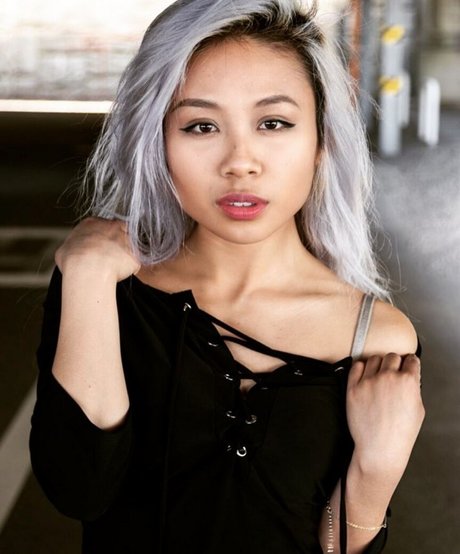 Charliedrizzle pornstar nude photos