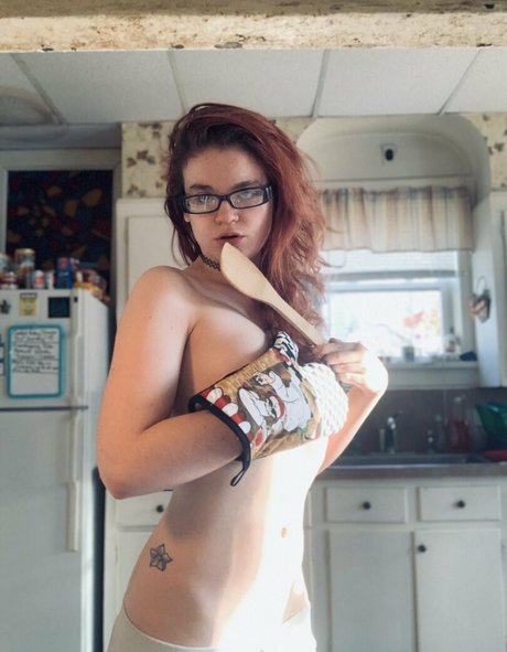 deezefreeze pornstar nude photos