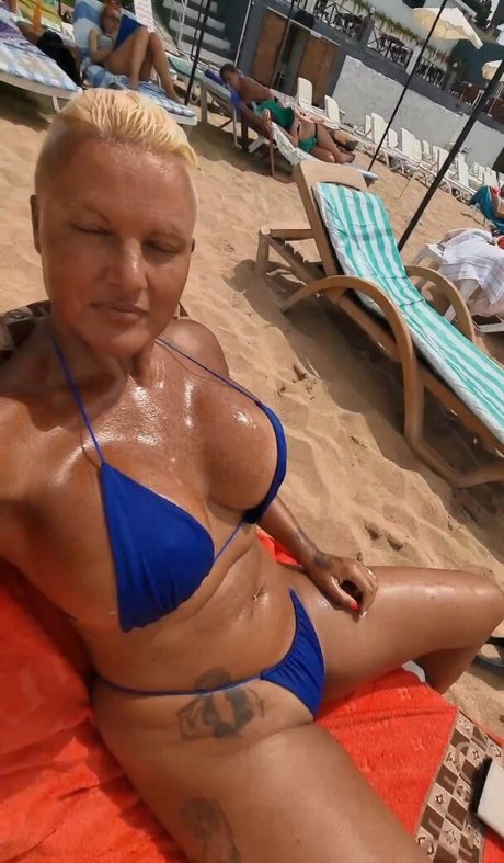 Carro Oberg nice model photo