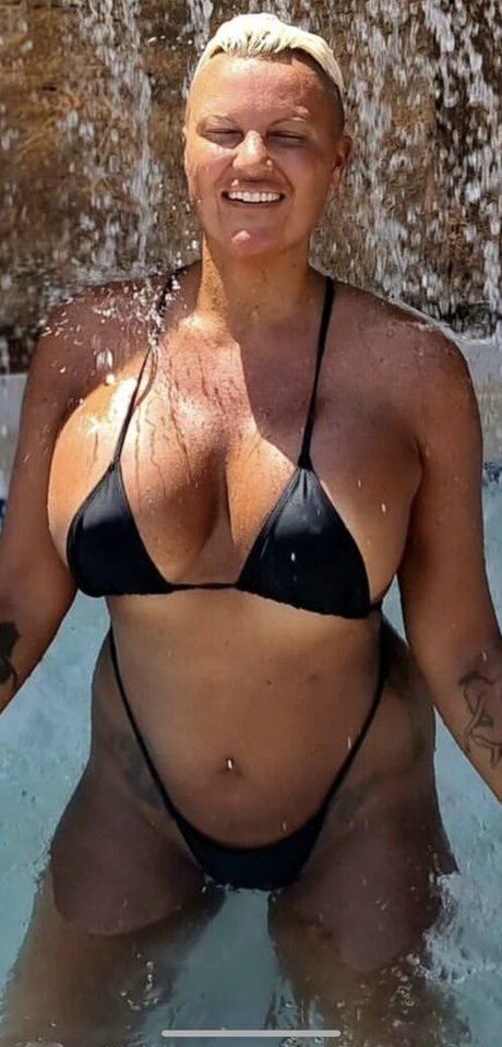 Carro Oberg nudes star pictures