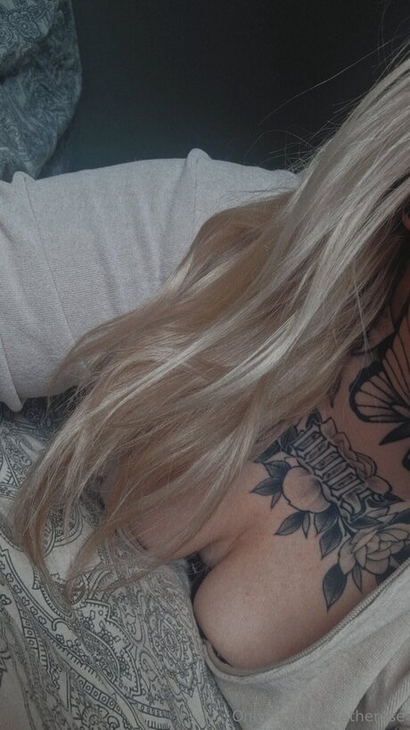 Atherese pornstar picture