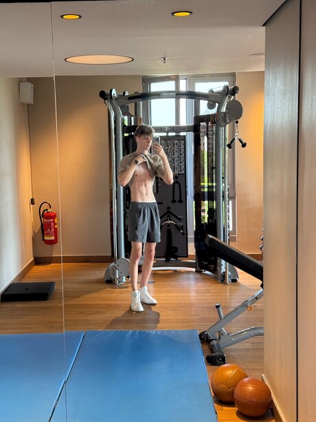 Anepicboy model exclusive pic