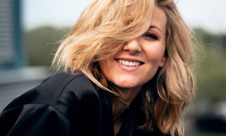 Ella Endlich best actress images