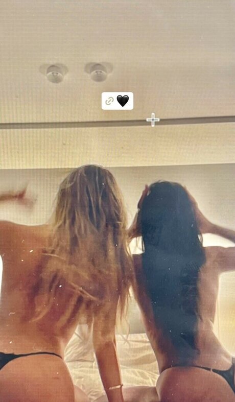 Kiwi Stunner Tasmyn Rose hot pornstar photo