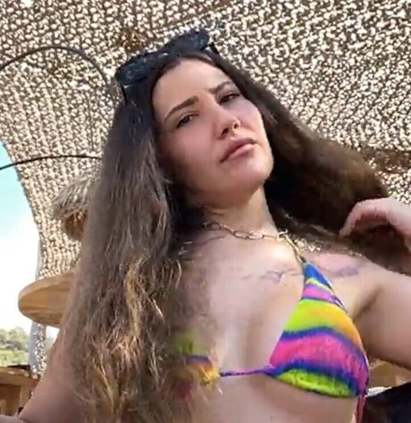 _zge Azunyan hot actress galleries