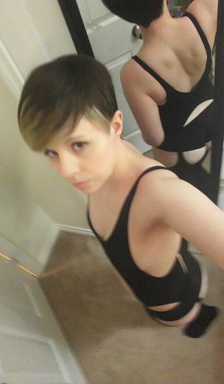 Lydia Sweets pretty pornstar galleries