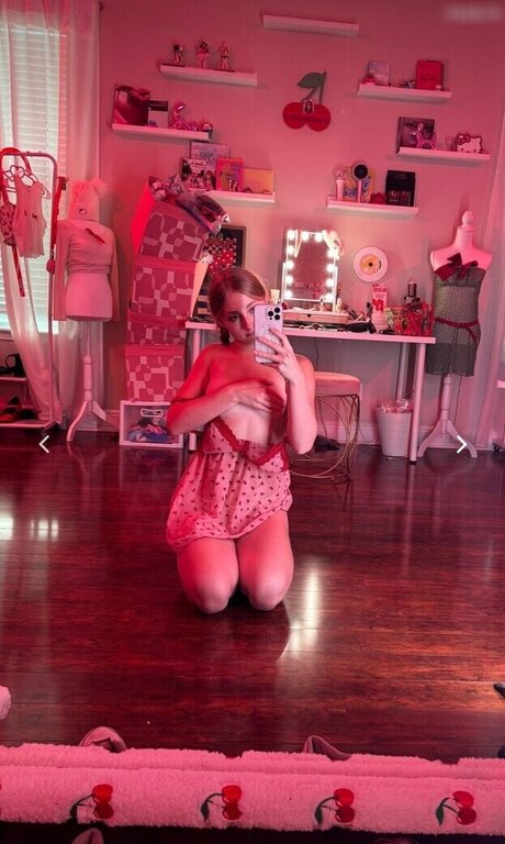 Ava Cherrry pornstar pictures