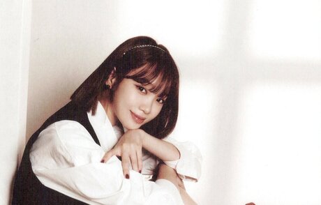 Kim Chaewon nudes actress gallery