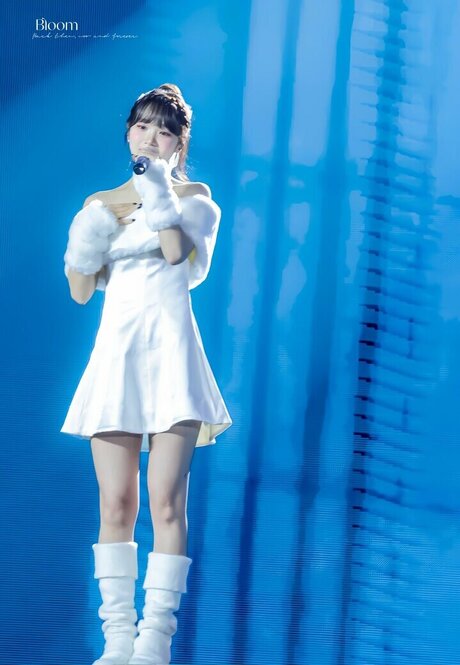 Kim Chaewon naked pornstar galleries