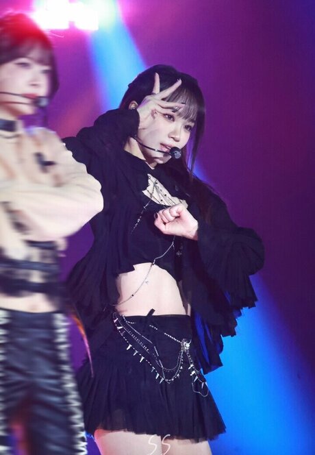 Kim Chaewon xxx pornstar gallery