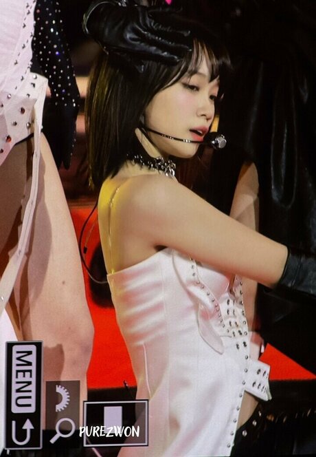 Kim Chaewon beautiful star picture