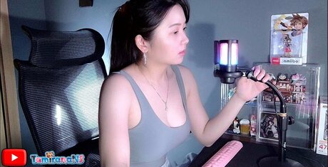 Tamirana NS model sexy picture