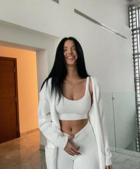 Enisa bukvic pornstar sexy pictures