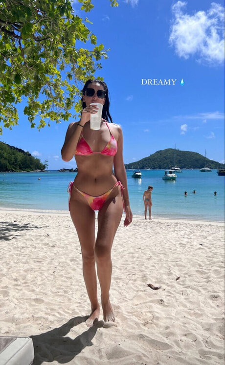 Enisa bukvic xxx model photo