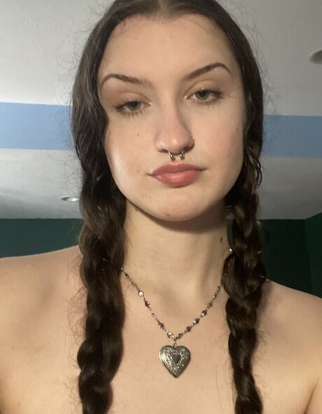 Violetxstar Deathbyviolet pornstar top picture