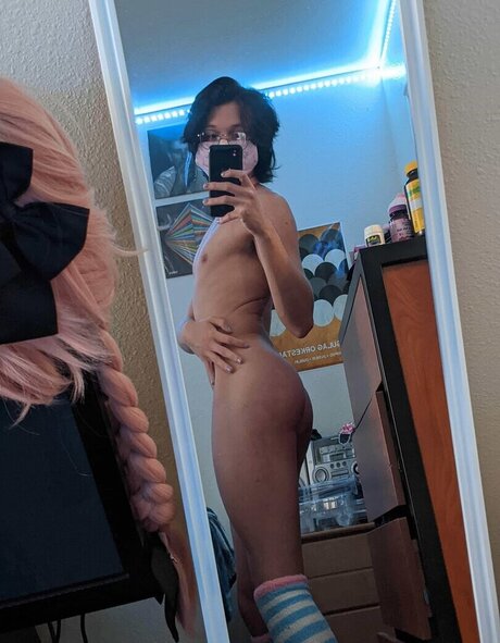 JazzzBerrry model exclusive picture