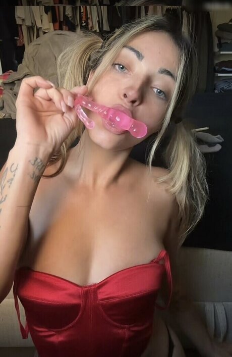 anavonplummer free model pic