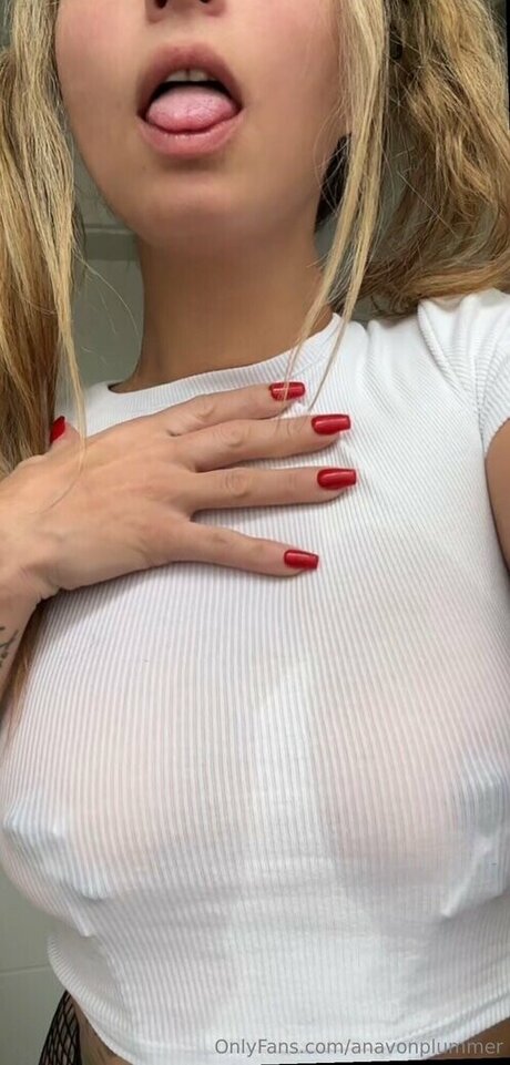 anavonplummer free actress gallery