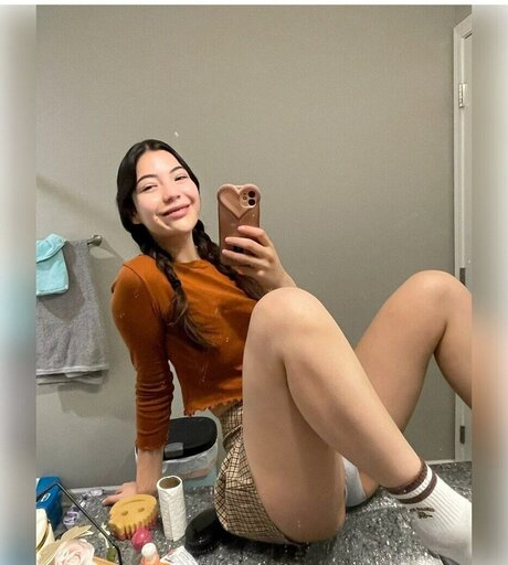 Ixchy star art galleries