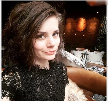 Joyce Ilg model adult images