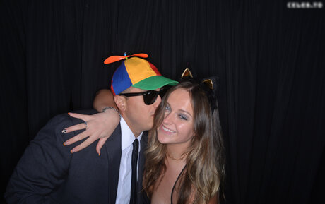 Photobox Flashes pornstar top photo