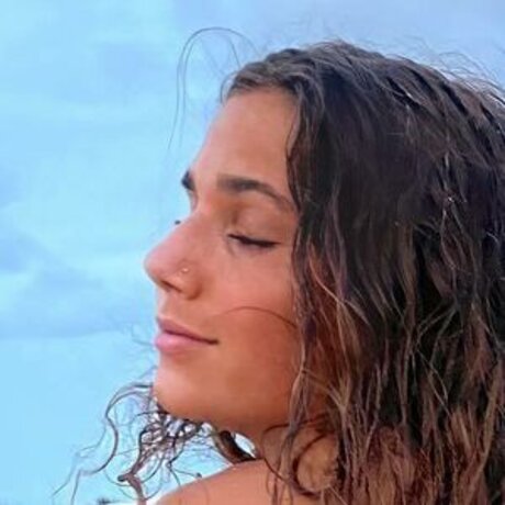 Isabel Sepanic star exclusive image