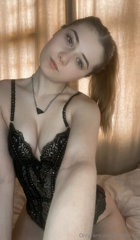 Nerolinka star top image