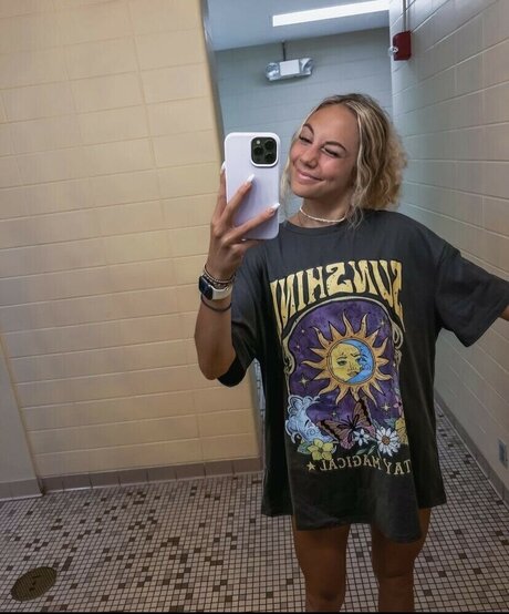 Faith Enokian pornstar hd image