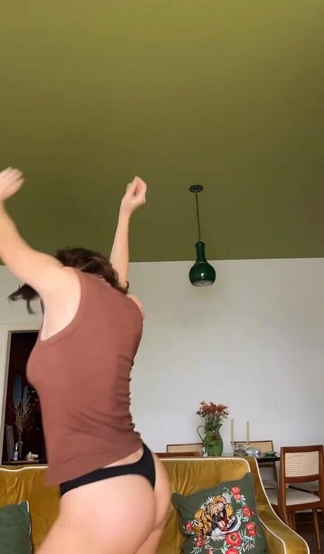 Giselle Batista adult model images