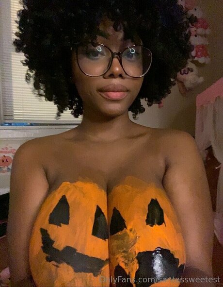 SantasSweetest exclusive model archive