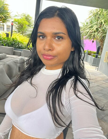 Miss Patel free actress photo