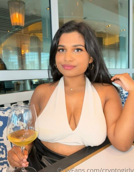 Miss Patel model exclusive pics