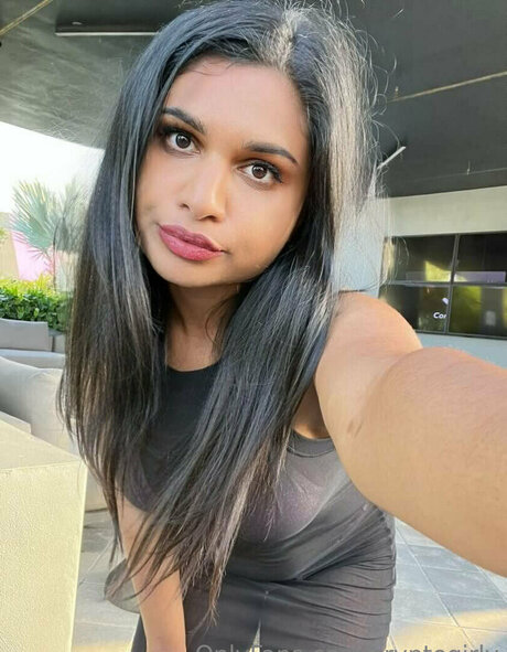 Miss Patel pornographic actress photos