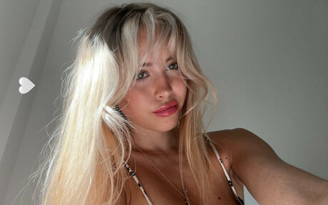 Sterre Meijer nice pornstar gallery