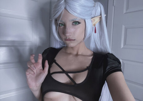 selkiewoah pretty model photo