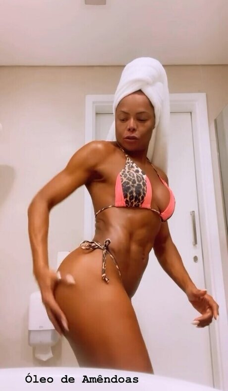 Adriana Bombom pornstar high quality image