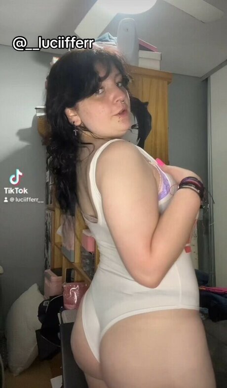 Luciifferr naked star photos