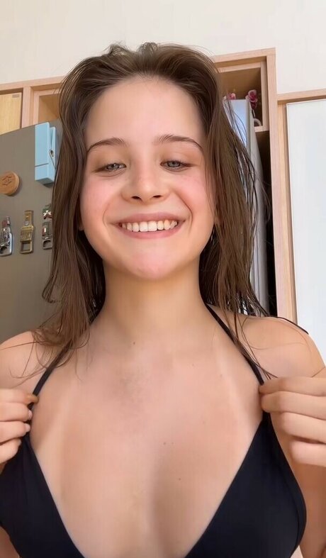 Maria Nicolly pornstar adult picture