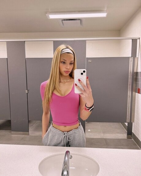 Sophia Horvath pornstar perfect photos