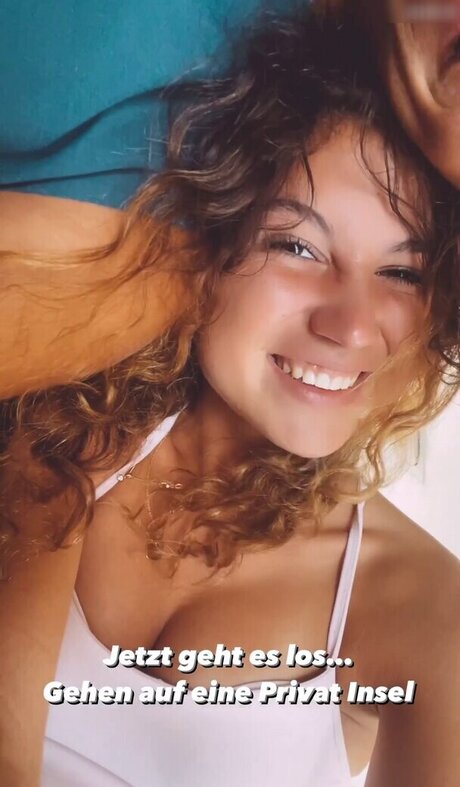 Jesina Amweg pretty actress gallery