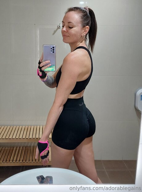 Adorablegains model pornographic pic